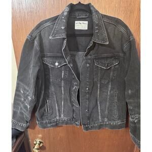 WE ARE THE FREE MENS/LADIES BLACK DISTRESSED JEAN JACKET; SIZE MED
